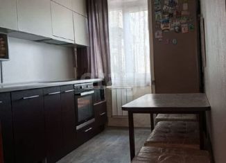 Продажа 3-комнатной квартиры, 60 м2, Барнаул, улица Шукшина, 24