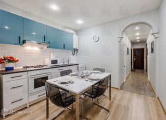 Сдается в аренду 3-ком. квартира, 105 м2, Санкт-Петербург, улица Рубинштейна, 25, метро Достоевская