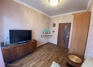 Продам 2-комнатную квартиру, 42 м2, Новосибирск, улица Достоевского, 13, улица Достоевского