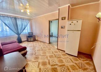 Продаю 2-комнатную квартиру, 39.2 м2, Нижний Новгород, Весенняя улица, 37, метро Ленинская