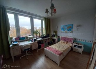 Продаю 3-ком. квартиру, 93 м2, Казань, Щербаковский переулок, 7, ЖК Кловер Хаус