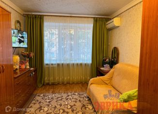 Продаю 1-ком. квартиру, 18 м2, Крымск, Октябрьская улица, 58