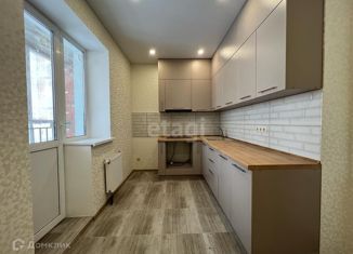 Двухкомнатная квартира на продажу, 48 м2, деревня Куюки, ЖК Новые Куюки, Молодёжная улица, 12