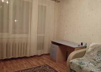 Продается 1-ком. квартира, 30.8 м2, посёлок Берёзовый, Целиноградская улица, 6