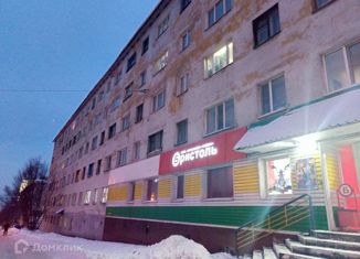 Комната на продажу, 94.5 м2, Мурманск, проспект Героев-Североморцев, 25