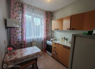 Продам двухкомнатную квартиру, 43 м2, Златоуст, улица Свердлова, 51