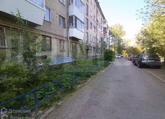 Продается 1-комнатная квартира, 30 м2, Екатеринбург, Асбестовский переулок, 3, метро Динамо