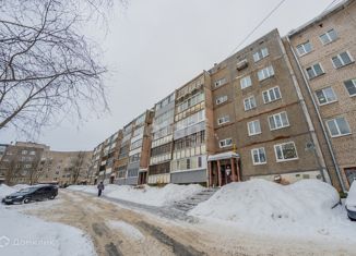 Продаю 1-ком. квартиру, 28.3 м2, Череповец, проспект Победы, 194