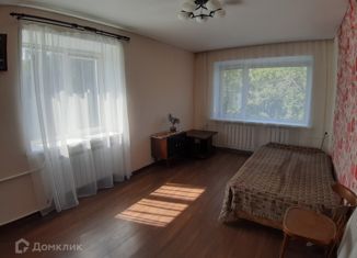 Сдается однокомнатная квартира, 30 м2, Ярославль, улица Нефтяников, 14, район Нефтестрой