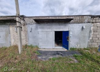 Продаю гараж, 29 м2, рабочий посёлок Яйва, район АЗС, 3/37