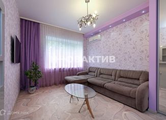 Продажа 2-ком. квартиры, 54.1 м2, Новосибирск, улица Фрунзе, 8, метро Красный проспект