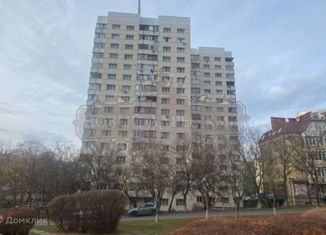 Продажа четырехкомнатной квартиры, 79 м2, Пятигорск, проспект Калинина, 2к1