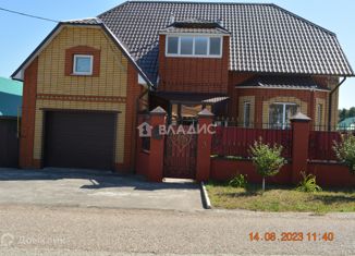 Продаю дом, 250 м2, село Толбазы, улица Гагарина