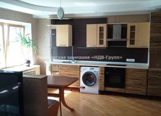 Сдам двухкомнатную квартиру, 90 м2, Хабаровск, улица Дикопольцева, 8