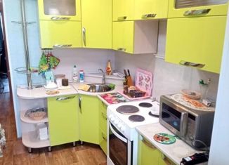 Сдам в аренду трехкомнатную квартиру, 64.4 м2, Усть-Илимск, проспект Мира, 24