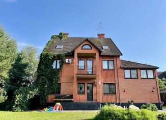 Продам дом, 554 м2, деревня Лаптево, Центральная улица, 20