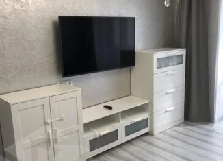 Продаю 2-ком. квартиру, 55 м2, посёлок городского типа Партенит, Фрунзенское шоссе, 1