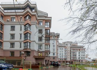 Продаю четырехкомнатную квартиру, 226.8 м2, Нижний Новгород, Почаинская улица, 35, метро Горьковская