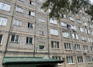 Продаю 1-ком. квартиру, 16.8 м2, Владивосток, улица Кирова, 62