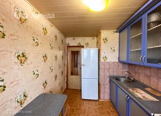 Аренда трехкомнатной квартиры, 61 м2, Санкт-Петербург, проспект Большевиков, 35к3, муниципальный округ № 54