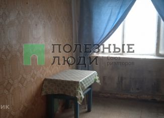 Продам 2-ком. квартиру, 39 м2, станция Тарханы, Заводская улица, 4
