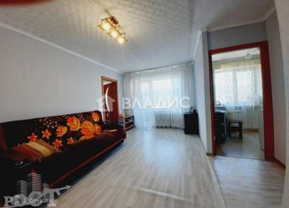 Продам 2-ком. квартиру, 44.9 м2, Артём, улица Ленина, 17