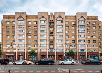 Продажа трехкомнатной квартиры, 100 м2, Москва, улица Малая Дмитровка, 15, улица Малая Дмитровка