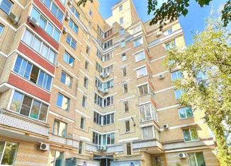 Продаю 3-ком. квартиру, 97 м2, Воронеж, Депутатская улица, 11А