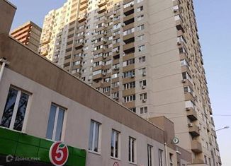 Трехкомнатная квартира на продажу, 82 м2, Краснодар, Магистральная улица, 11к1, микрорайон КСК