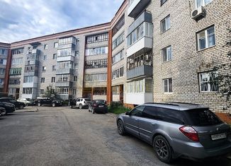 4-комнатная квартира на продажу, 70.9 м2, Дегтярск, улица Калинина, 6