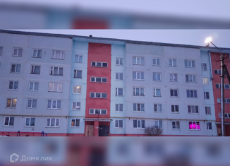 Продается 1-комнатная квартира, 36 м2, посёлок городского типа Кардымово, Красноармейская улица, 18