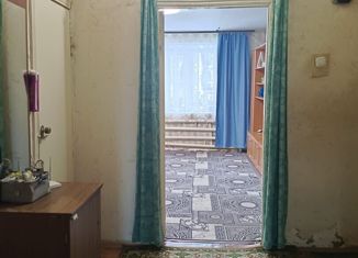 Продам 2-комнатную квартиру, 57 м2, Астраханская область, улица Маркина, 108