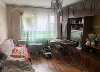 Продается 3-комнатная квартира, 70.4 м2, Нальчик, улица Тарчокова, 54Б