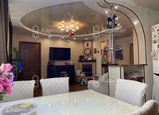 Продажа 4-ком. квартиры, 78.2 м2, Волгоград, улица Землячки, 46, район Семь Ветров
