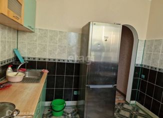 2-комнатная квартира на продажу, 49.2 м2, посёлок Солнечный, улица Космонавтов, 37