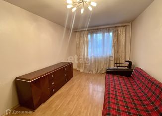 Продам 1-комнатную квартиру, 38 м2, Москва, улица Лётчика Бабушкина, 40, улица Лётчика Бабушкина