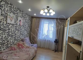 Продается четырехкомнатная квартира, 82.7 м2, город Семилуки, улица Крупской, 36