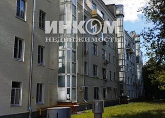 Сдается двухкомнатная квартира, 66 м2, Москва, Кооперативная улица, 3к4, метро Спортивная