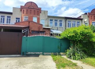 Таунхаус на продажу, 240 м2, Изобильный, улица Ленина, 72