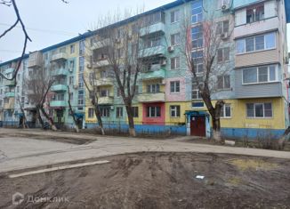 Продаю однокомнатную квартиру, 31.5 м2, Астрахань, улица Савушкина, 29