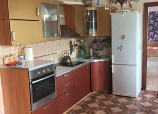 Продаю двухкомнатную квартиру, 71.2 м2, поселок Ростовка, поселок Ростовка, 28