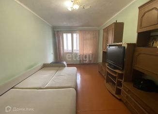 1-комнатная квартира на продажу, 30 м2, Старый Оскол, микрорайон Лебединец, 12