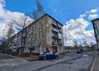 Двухкомнатная квартира на продажу, 43.3 м2, Подпорожье, Свирская улица, 31