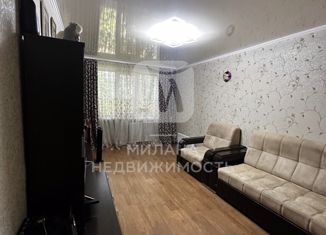 Продается 2-комнатная квартира, 47.6 м2, Оренбургская область, Карагандинская улица, 100
