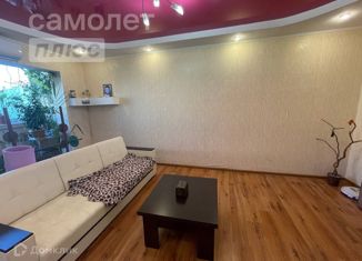 Продается 3-комнатная квартира, 76.6 м2, Астрахань, улица Бориса Алексеева, 43, Ленинский район