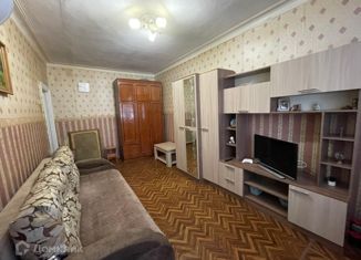 Продам трехкомнатную квартиру, 37.5 м2, Зеленодольск, улица Карла Маркса, 42