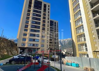 Продаю 1-комнатную квартиру, 47 м2, Ялта, Красноармейская улица, 36Бк2