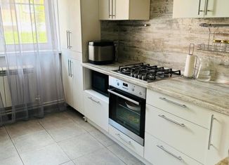 Продажа двухкомнатной квартиры, 59.2 м2, посёлок Щедрино, Парковая улица, 17