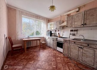 Продам 2-комнатную квартиру, 47.4 м2, Пионерский, улица Шаманова, 3