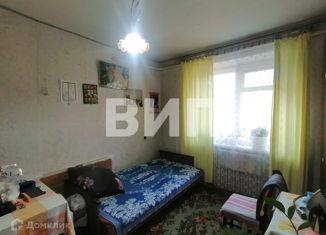 Продажа трехкомнатной квартиры, 83 м2, поселок городского типа Красносельский, Красная улица, 98
